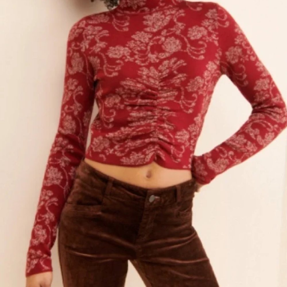 Anthropologie Ruched Mock-Neck Sweater Red Metallic Gold Size S